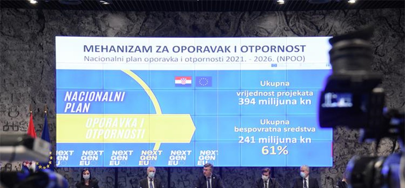 Vlada uručila 52 ugovora u vrijednosti 565 milijuna kuna za investicijske projekte